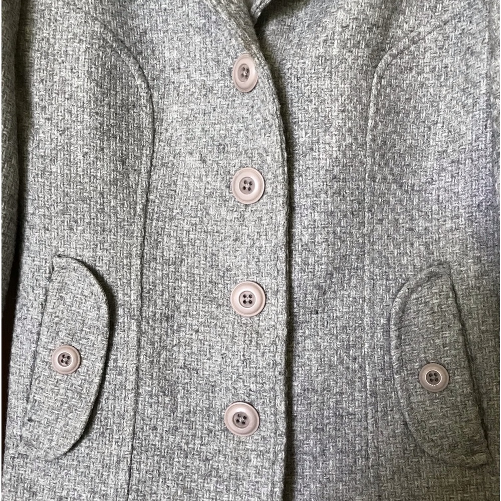 Coat/Jacket - Picture 2 of 3